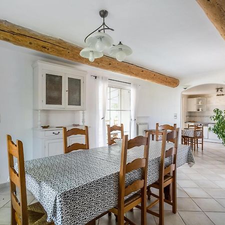 Villa Charmante A La Tour-D'Aigues Avec Piscine Privee Екстериор снимка
